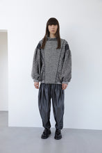 画像をギャラリービューアに読み込む, Silk chambray tuck pants Gray
