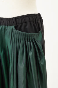 Silk chambray tuck pants Green